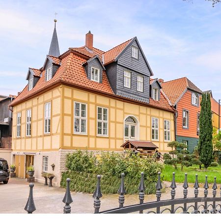 Harztraeume No1 # Parkplatz # Altstadt # Brockenbahn Wernigerode Buitenkant foto